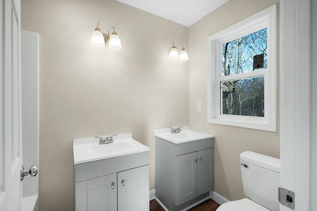 78 Ridgeback Rd, Talking Rock, GA 30175