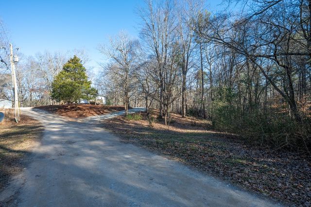 78 Ridgeback Rd, Talking Rock, GA 30175