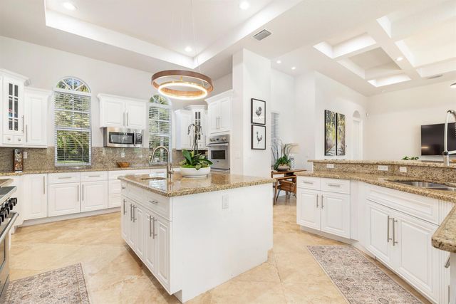 2685 Greenbriar Boulevard, Wellington, FL 33414