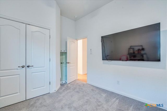 409 Durian Loop, Buda, TX 78610