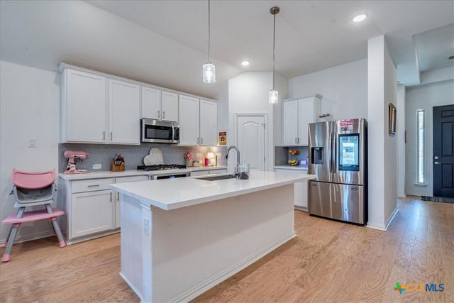 409 Durian Loop, Buda, TX 78610