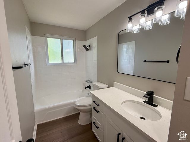 1764 N 550 W, Clinton, UT 84015