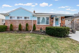 18140 Marquette Street, Roseville, MI 48066