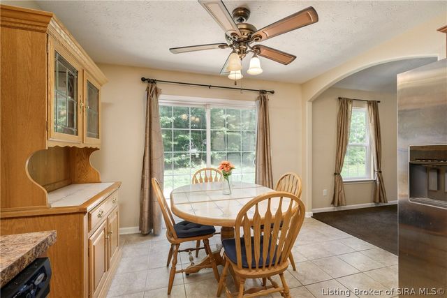 1620 Jacobs Lane, Jeffersonville, IN 47130