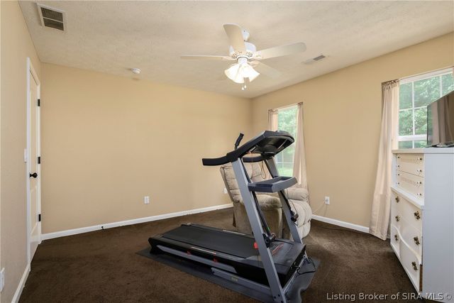 1620 Jacobs Lane, Jeffersonville, IN 47130