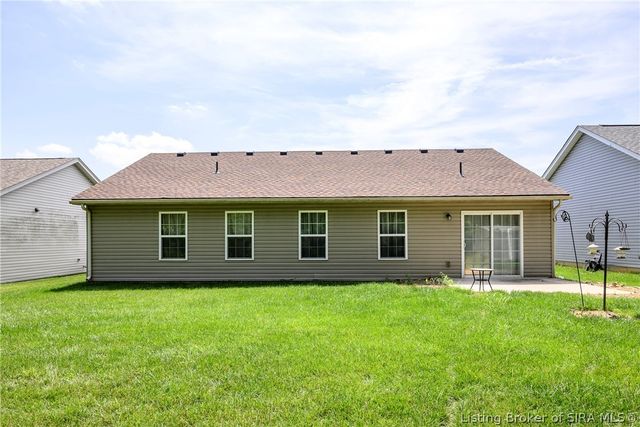 1620 Jacobs Lane, Jeffersonville, IN 47130