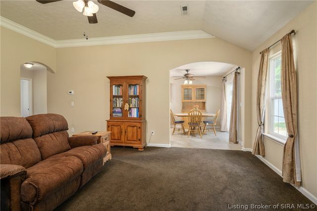 1620 Jacobs Lane, Jeffersonville, IN 47130