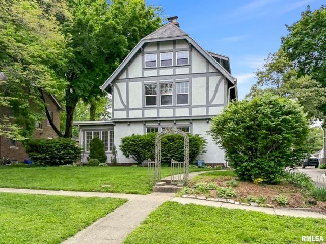 1325 S Bates Avenue, Springfield, IL 62704