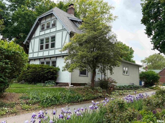 1325 S Bates Avenue, Springfield, IL 62704
