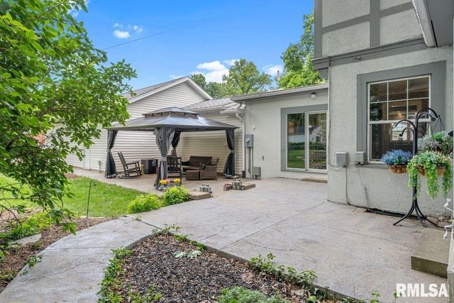 1325 S Bates Avenue, Springfield, IL 62704