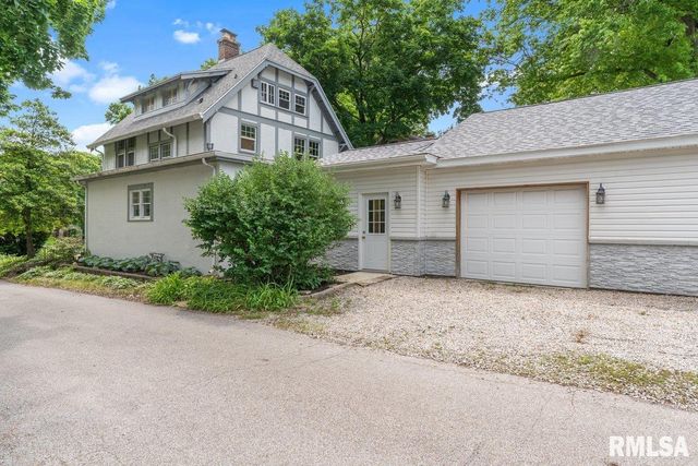 1325 S Bates Avenue, Springfield, IL 62704