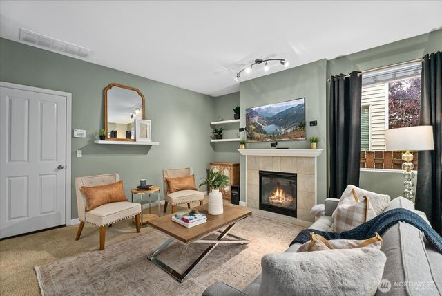 24546 SE 276th Court, Maple Valley, WA 98038