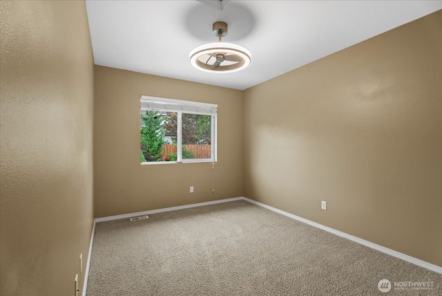 24546 SE 276th Court, Maple Valley, WA 98038