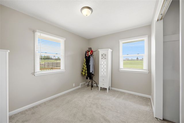 1127 Maple Avenue, Norwalk, IA 50211