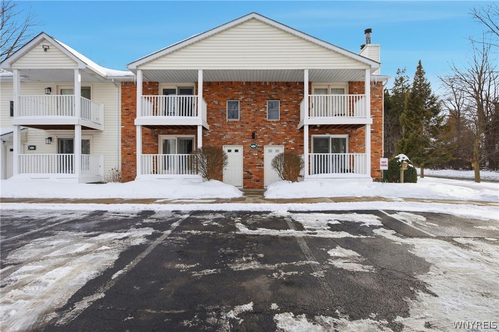 4623 Chestnut Ridge Road D, Amherst, NY 14228