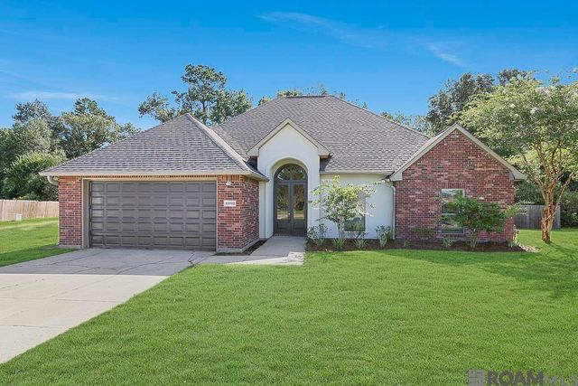22782 Greencliff Dr, Denham Springs, LA 70726