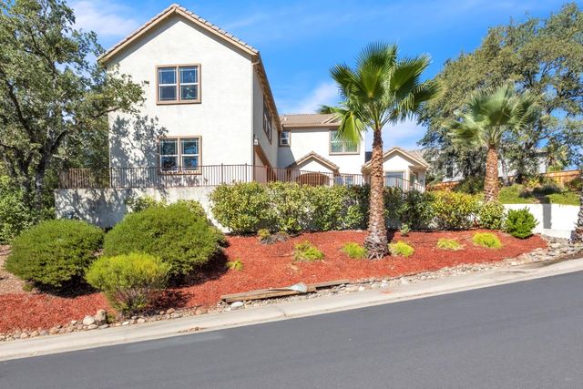 137 Tomlinson Dr, Folsom, CA 95630