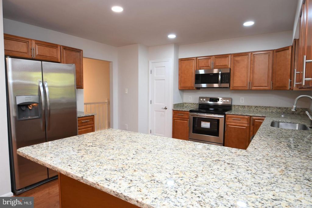 8918 BURWELL RD, Nokesville, VA 20181