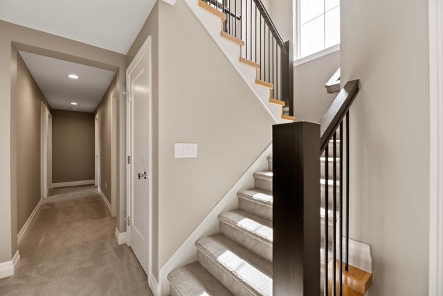 151 N Ciderbluff Ct, Wichita, KS 67052