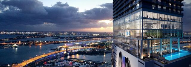 398 NE 5th St 1417, Miami, FL 33132