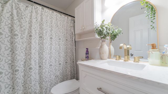 3510 170th Court, Hammond, IN 46323