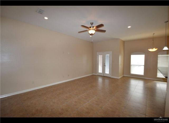2715 Mimosa Drive 12, Mission, TX 78574