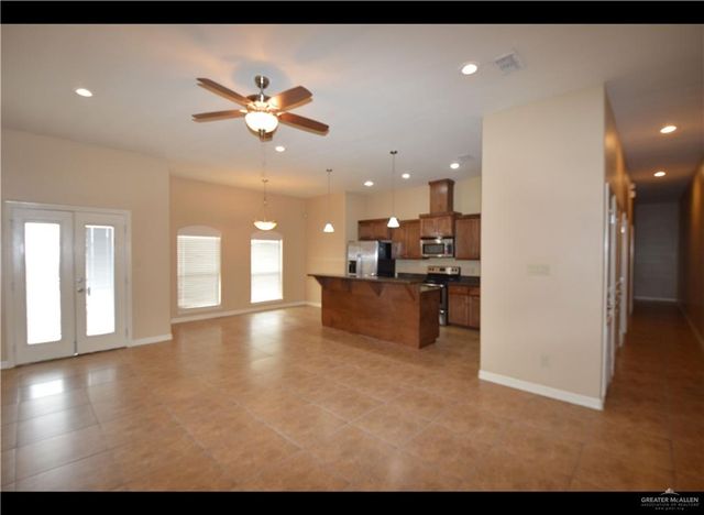 2715 Mimosa Drive 12, Mission, TX 78574