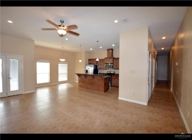 2715 Mimosa Drive 12, Mission, TX 78574