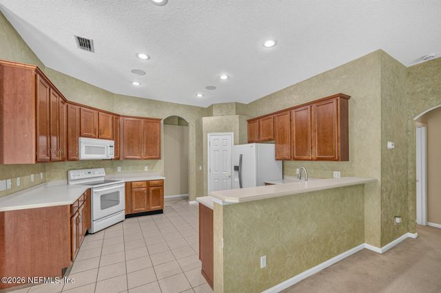 11032 S ROYAL COUNTY Drive, Jacksonville, FL 32221