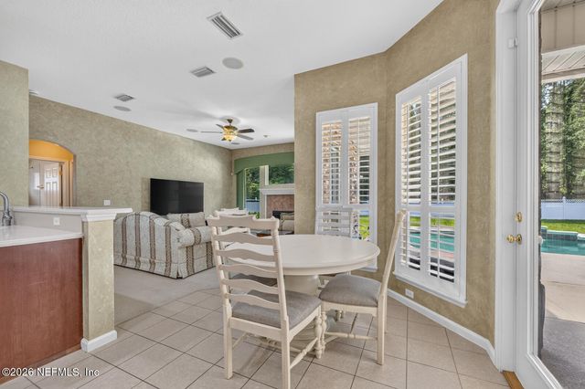 11032 S ROYAL COUNTY Drive, Jacksonville, FL 32221