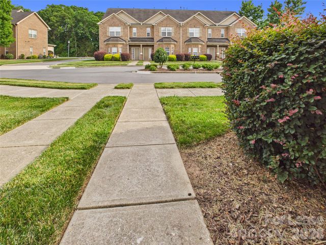5690 Stafford Road, Charlotte, NC 28215