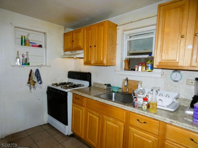 309 Washington St, Perth Amboy City, NJ 08861
