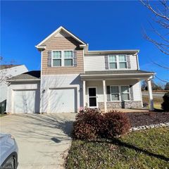 6900 Lowline Drive, Greensboro, NC 27405