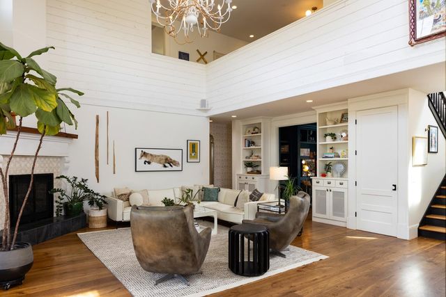 365 Race Horse Lane, Watsonville, CA 95076