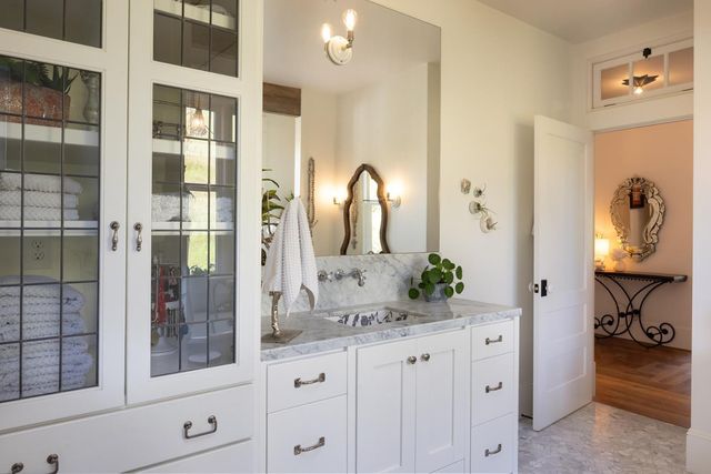 365 Race Horse Lane, Watsonville, CA 95076