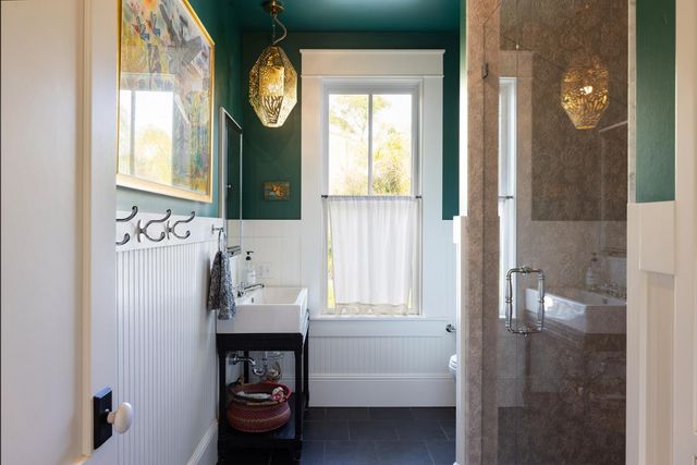 365 Race Horse Lane, Watsonville, CA 95076