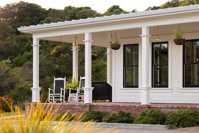 365 Race Horse Lane, Watsonville, CA 95076