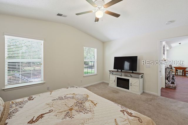 676 Farm Lake Dr, Bluffton, SC 29910