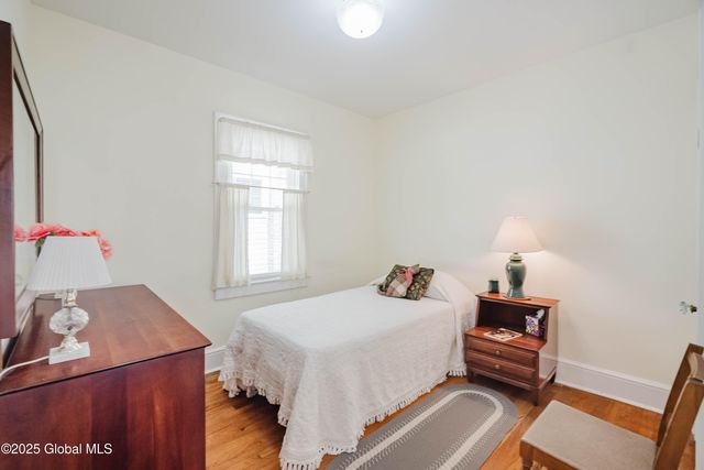 87 Hollywood Avenue, Albany, NY 12208