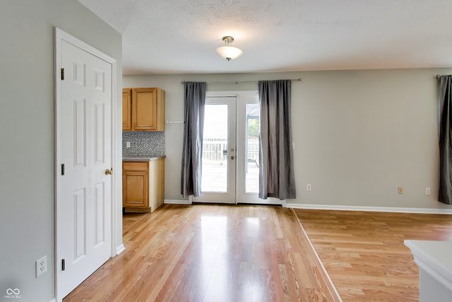 5748 Vicksburg Drive, Indianapolis, IN 46254