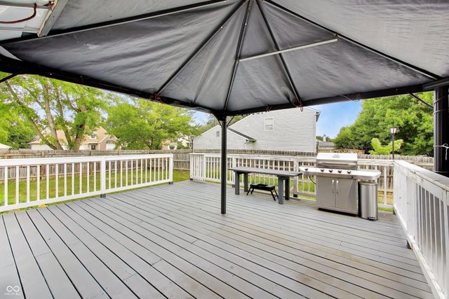 5748 Vicksburg Drive, Indianapolis, IN 46254