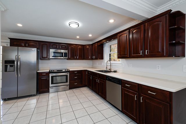 4917 Shoreline Drive, Chattanooga, TN 37416