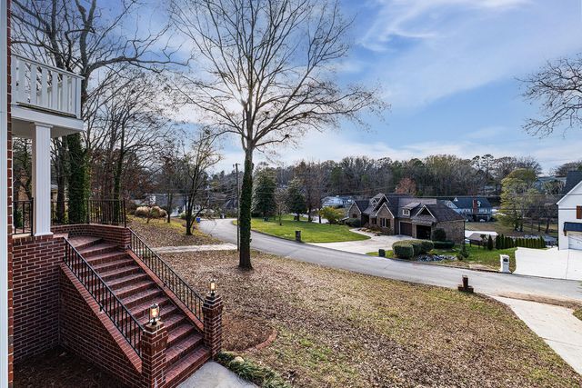 4917 Shoreline Drive, Chattanooga, TN 37416