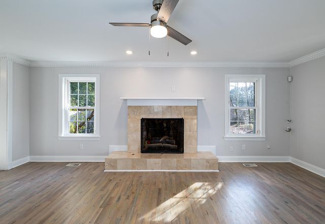 4917 Shoreline Drive, Chattanooga, TN 37416