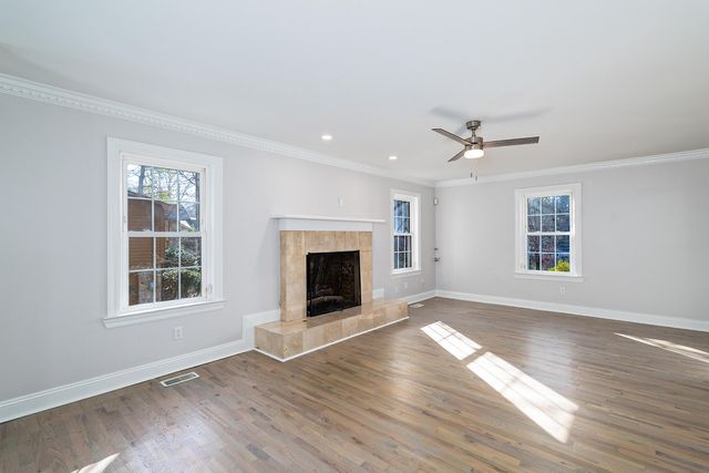 4917 Shoreline Drive, Chattanooga, TN 37416