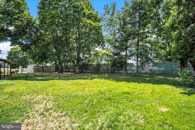 165 SALEM CHURCH RD, Mechanicsburg, PA 17050