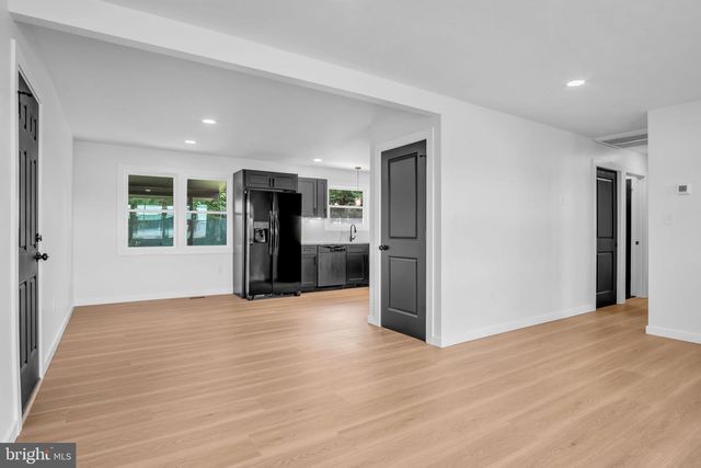 165 SALEM CHURCH RD, Mechanicsburg, PA 17050