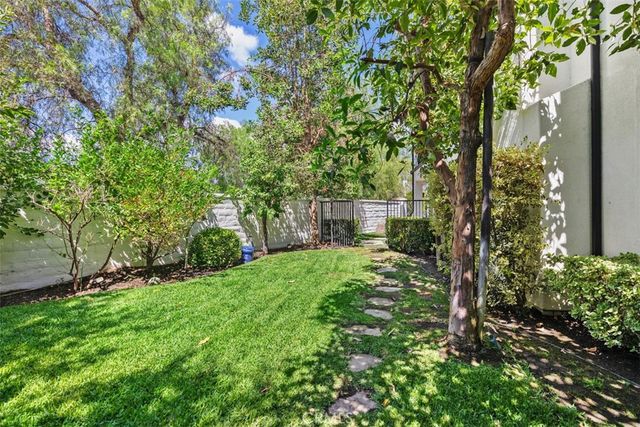 1 Roberts, Coto De Caza, CA 92679