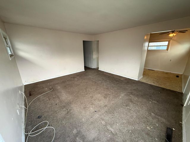 2271 Century Drive, Columbus, OH 43211