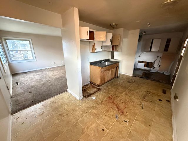 2271 Century Drive, Columbus, OH 43211